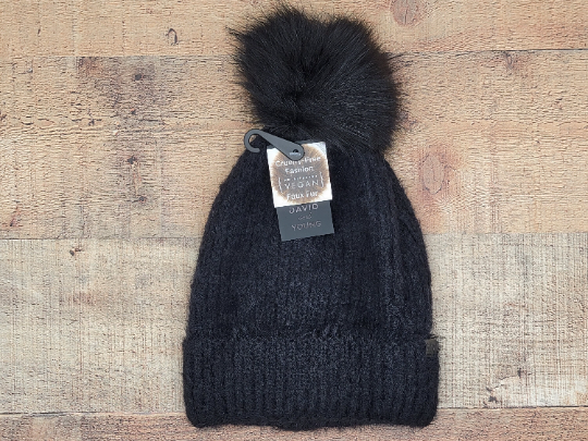 Treasure Bank - Vente Bonnet – femme - Bonnet à revers en tricot duveteux David and Young® Cruelty-Free avec PETA-1