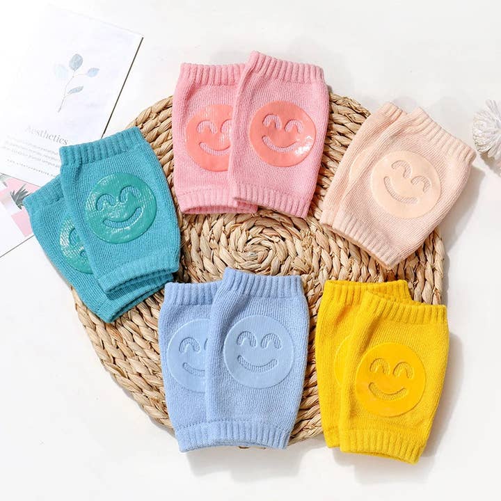 KiddieKickz - Wholesale Clothing Set - Baby - Baby Safety Knee Pads - Smiling Knee Protectors