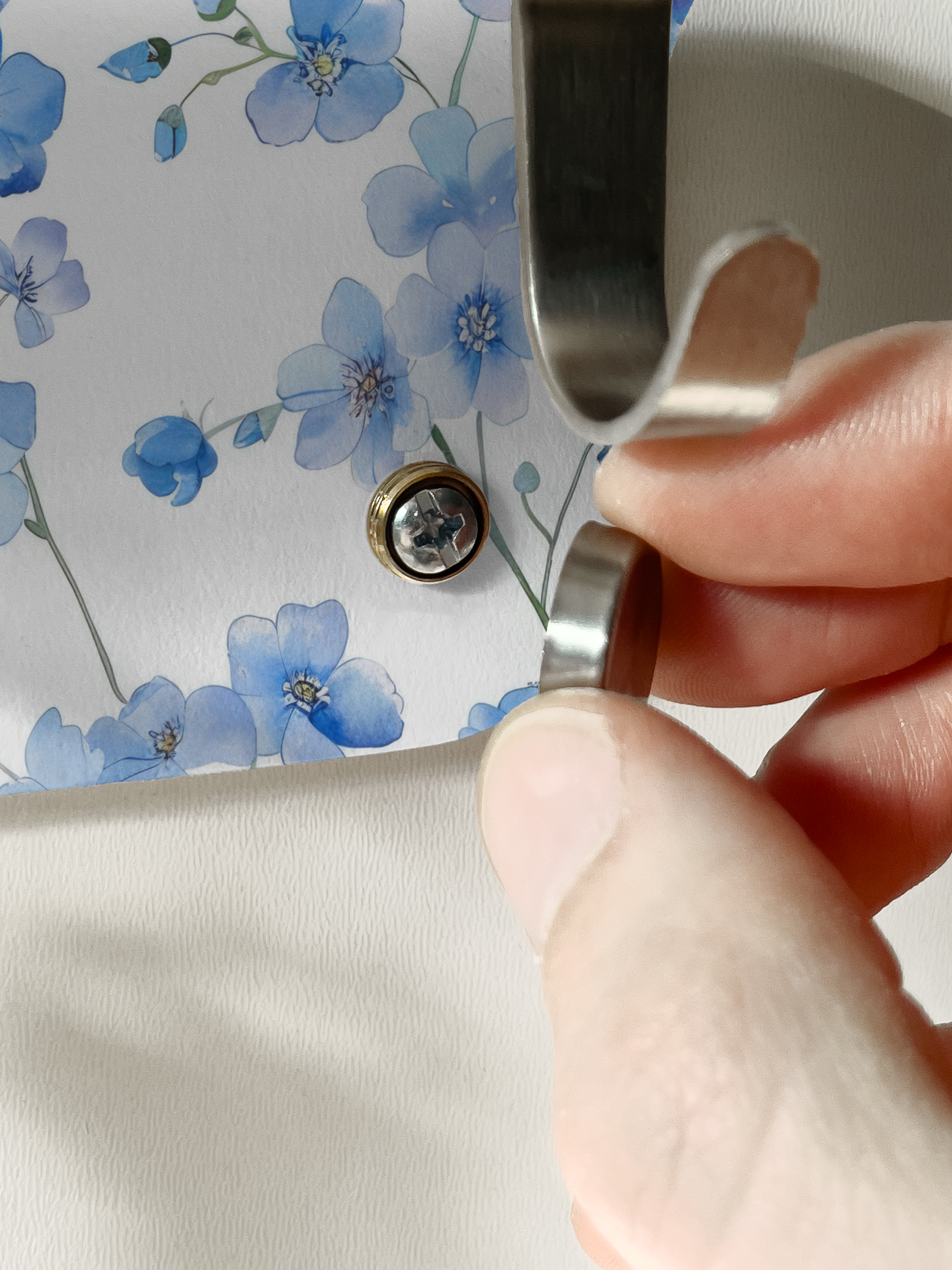 Bespoke Objects - Wholesale Wall Mounted Shelf - Entryway Key Holder Shelf4