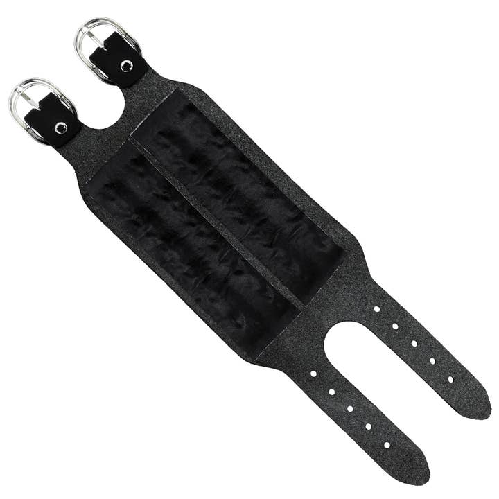 Tribal Trade GmbH - Wholesale Wristband - Leather Bracelet Pyramid Studs Leather Black Studded Bracelet Set of 4