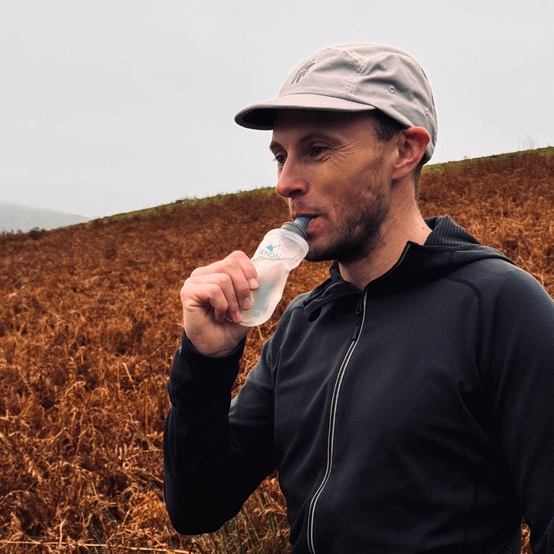 Transluzent Nachfüllbare & Wiederverwendbare Energie-Gel-Softflasche 150ml - Verbesserte Beißventil für KMC NRG GEL für den Großhandel auf Faire6