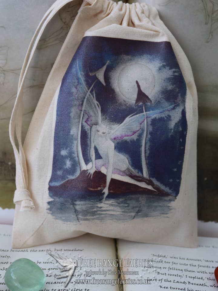 Astuccio per tarocchi Moonlight Wish per la vendita all'ingrosso da parte di FreeRangeFaeries