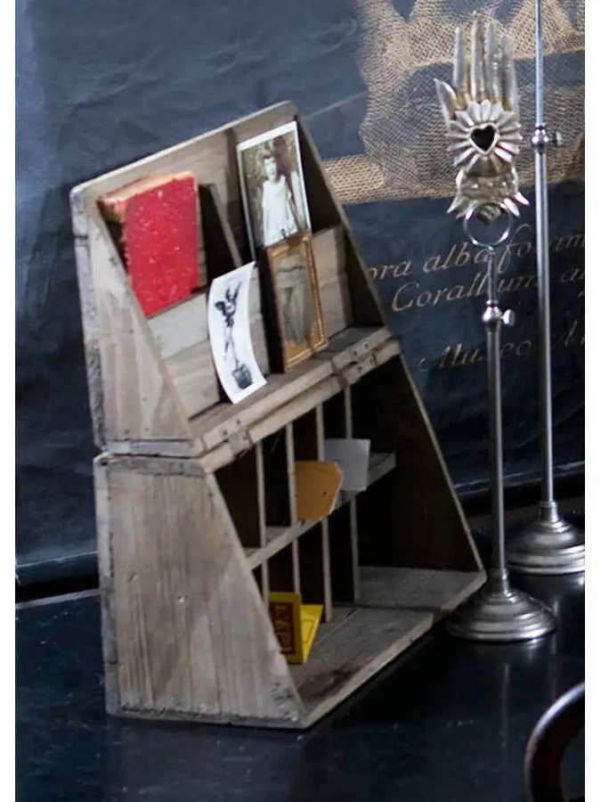 Sammenklappelig skrivebordsorganisator af genbrugstræ for engroshandel hos Vagabond Vintage