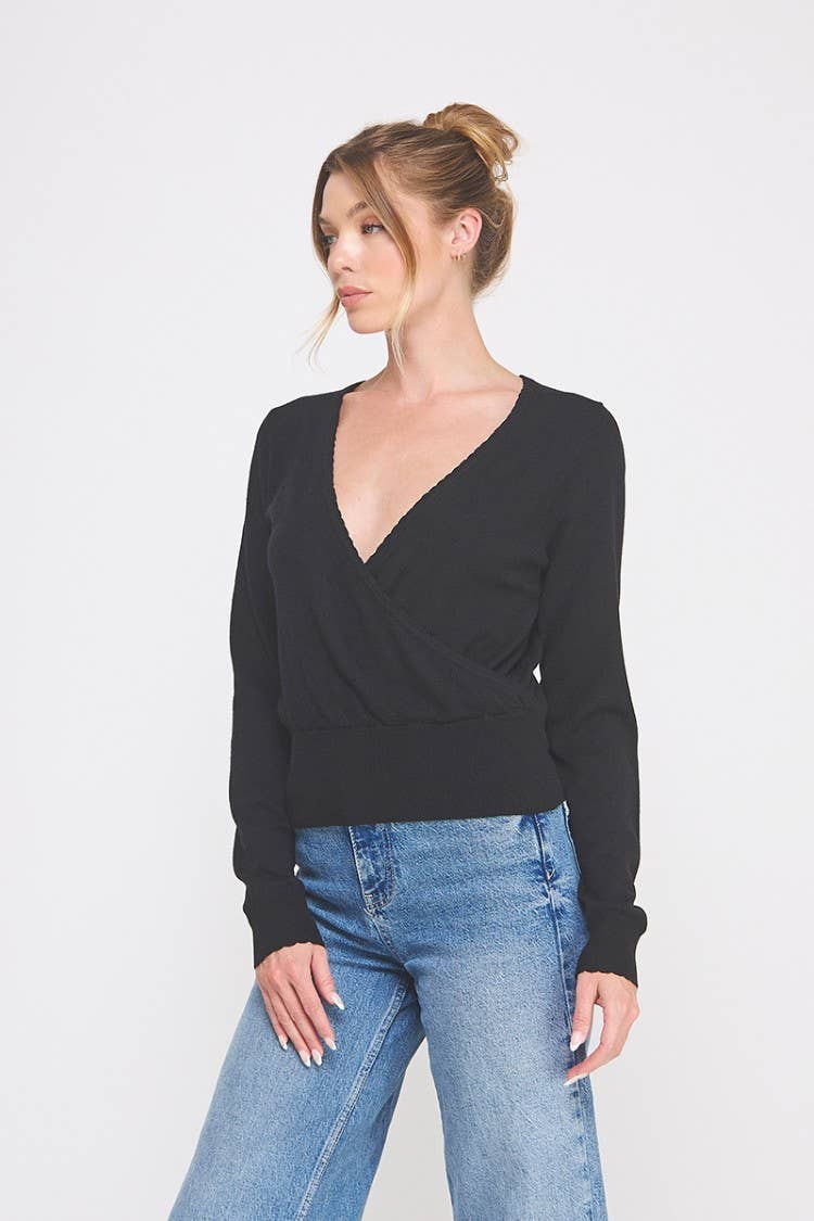 Allie Rose - Vente Pull en maille – femme - Pull cache-cœur à fines mailles pointelle avec bordure festonnée.1