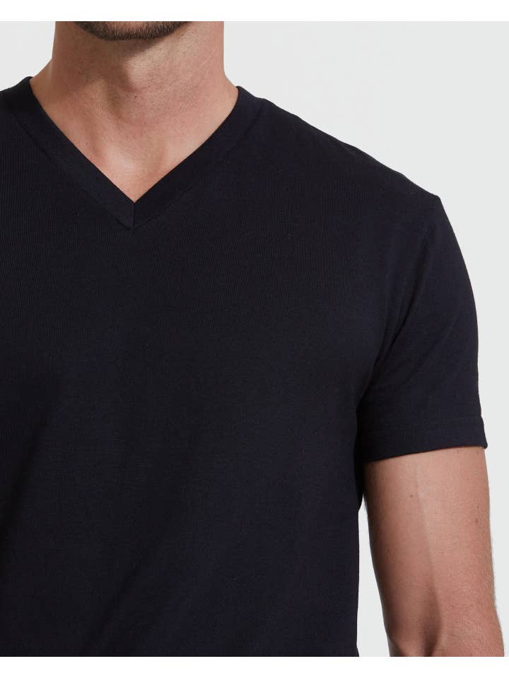 True Classic - Wholesale T-Shirt - Men's - Short Sleeve T-Shirt | V-Neck | Black