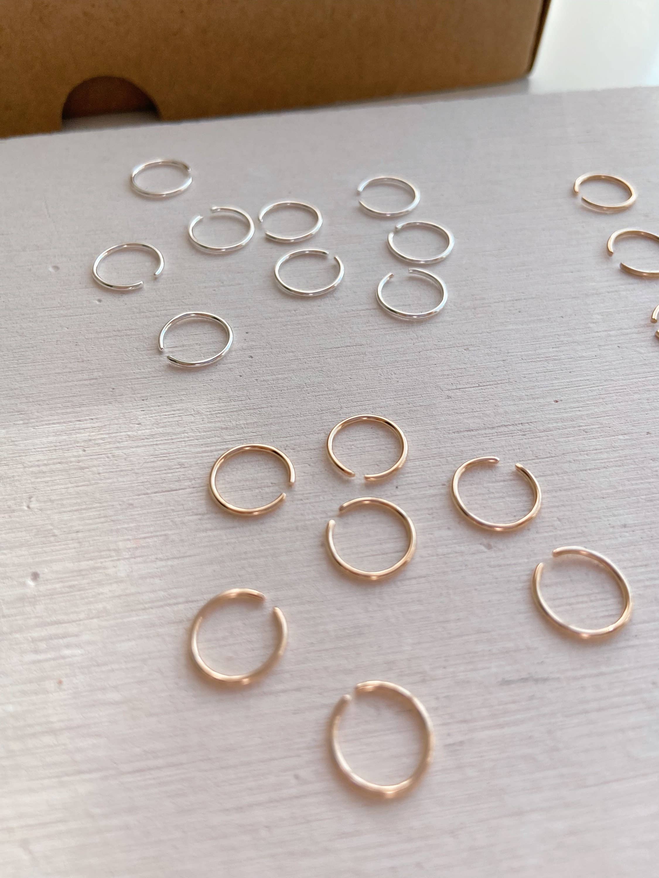 AVA Handmade Jewelry – Großhandel Hoops – Endlose winzige Reifen; Nasenring; Nasenring; Nasenpiercing Ring; Goldener Nasenring; silberner Nasenring; winziger Nasenring; 6 mm; 7 mm; 8 mm; 9 mm; 10 mm1