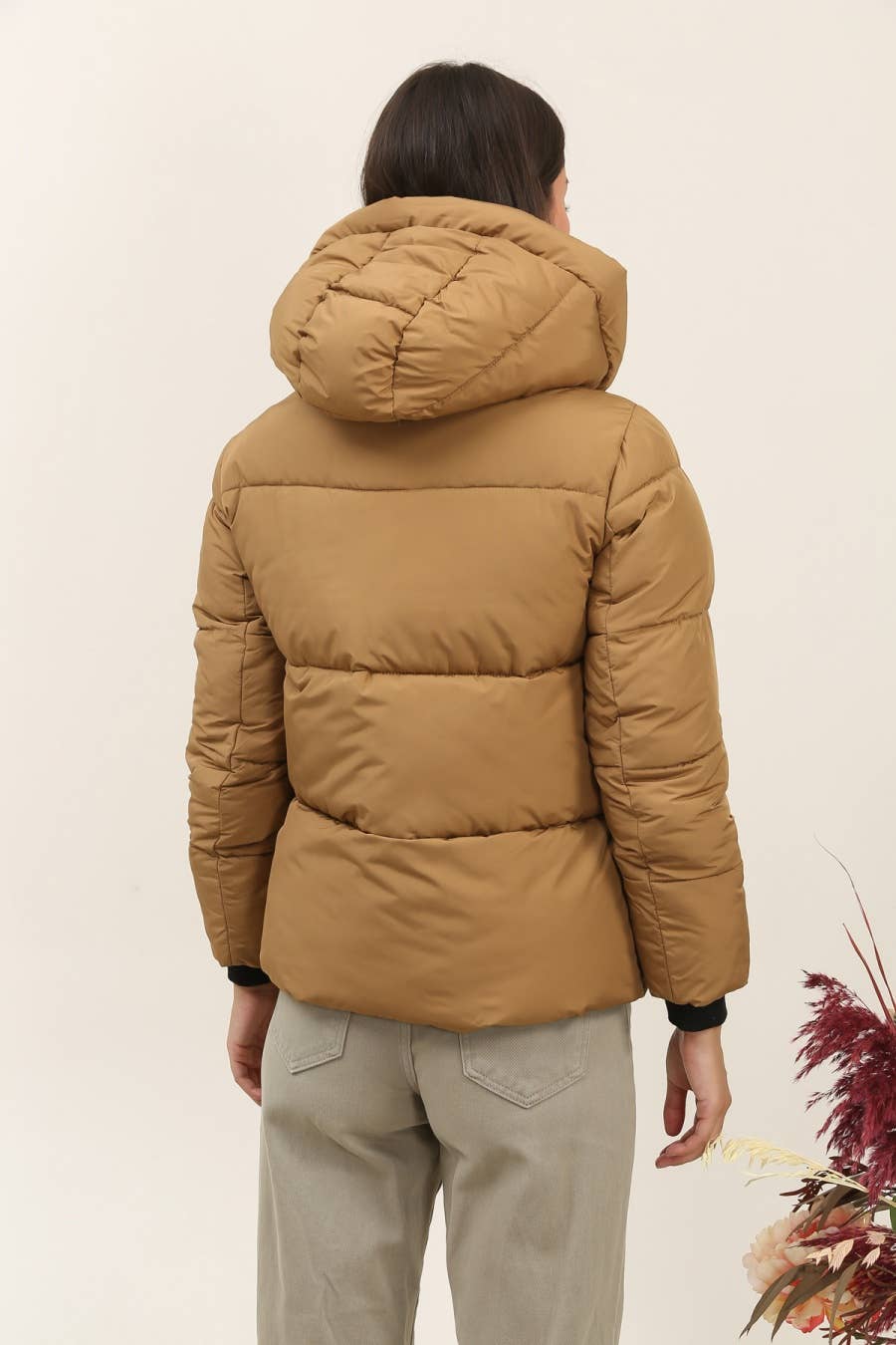 Attrait Paris - Wholesale Puffer Jacket - Women's - Short hooded jacket with side edges19