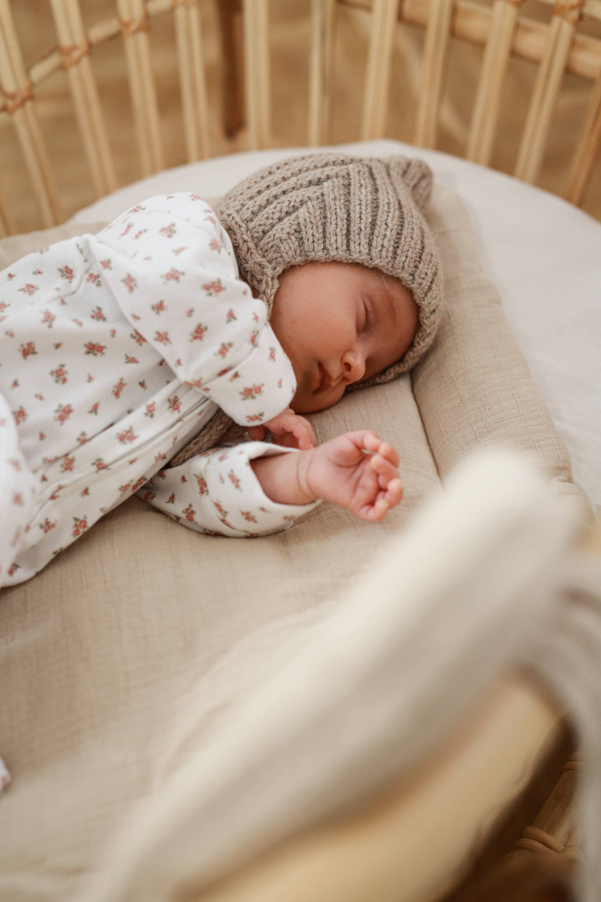 Babyly - Vente Lange – bébé - Couverture enveloppante en mousseline pour bébé - 3 couleurs7