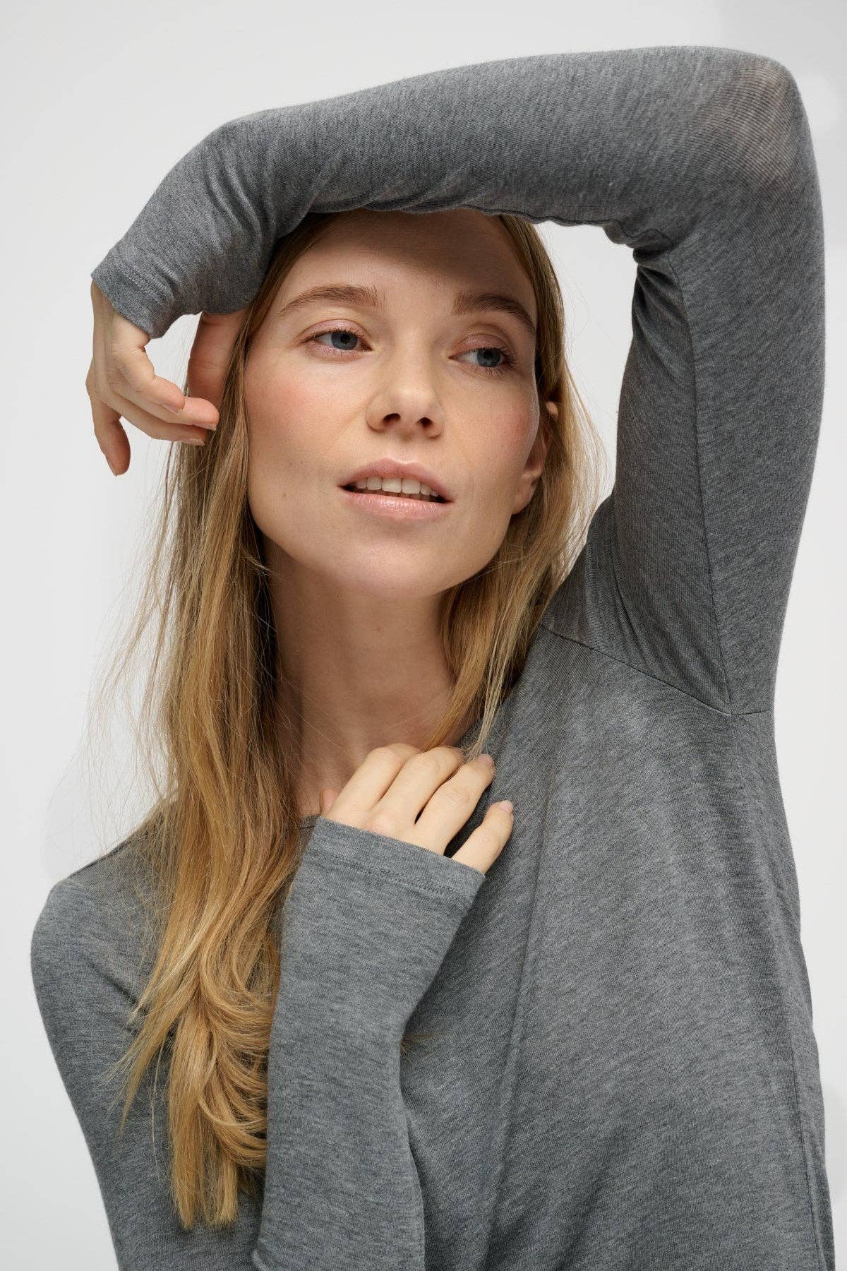 gris mélangé t-shirt evermore en vente sur Faire4