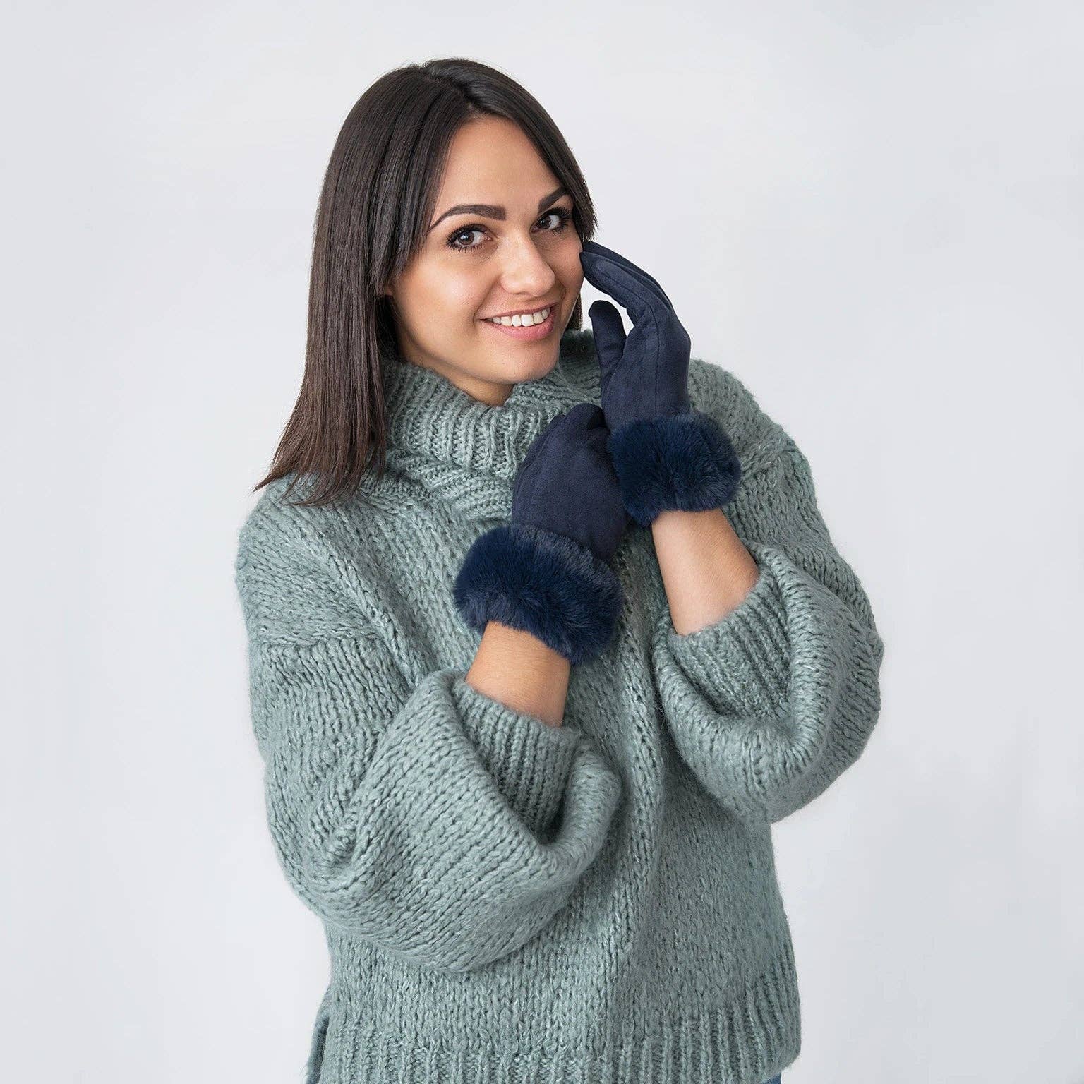Forever England / Millie Mae – wholesale Gloves – Women's – Gloves with Faux Fur Edge3