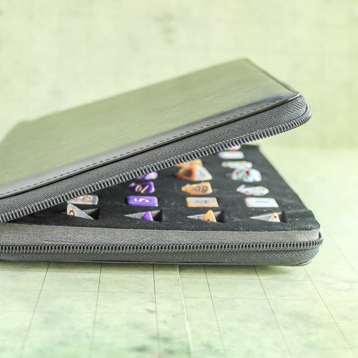 Mystery Dice Goblin - Wholesale Dice - Black Leather Mystery Blind Folder with 5 Dice Sets3