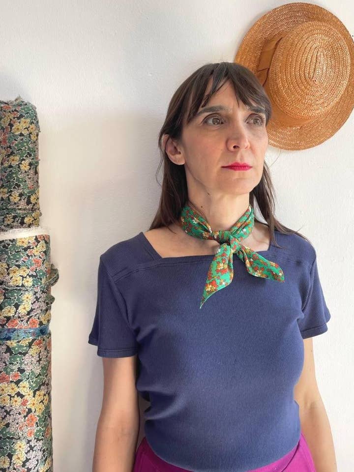 Vintage Liberty Blommor Siden Scarf för wholesale av gira e rigira la moda