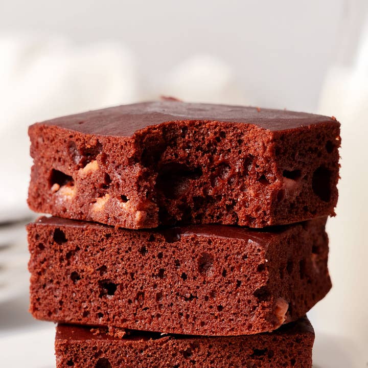 Eat Me Guilt Free - Wholesale Brownie - Red Velvet Brownie
