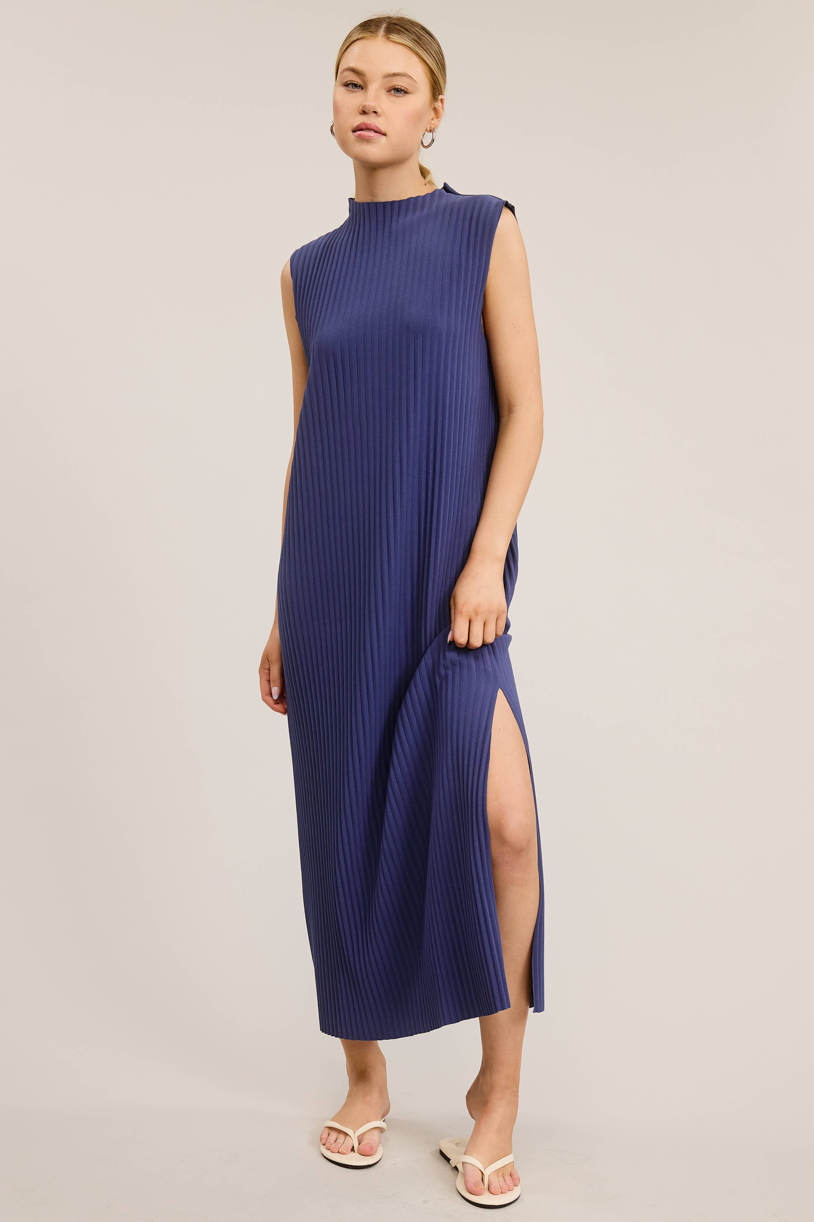 Mimosa - Wholesale Dress - Women's - Sleeveless Pleated Midi Dress with Side Slit7