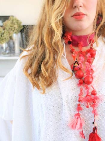 Haute-Couture Schmuck „Carmine“ für den Großhandel von AURE LI