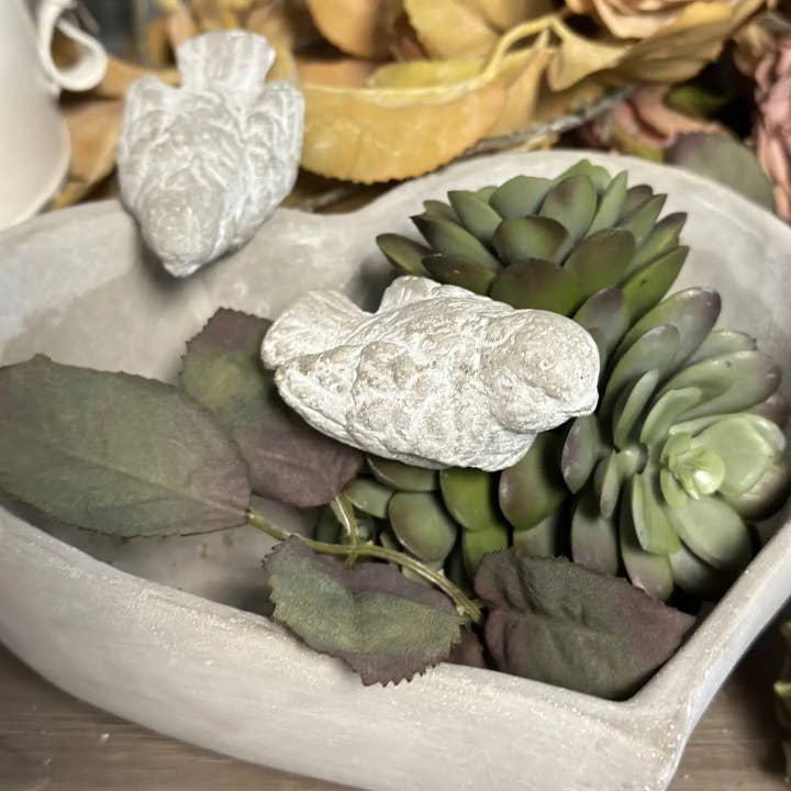 Mothology Home - Wholesale Plant pot - Cement Heart Planter3