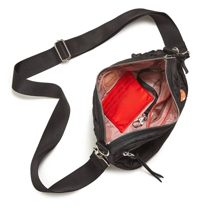 ★TOUT Y EST★ Feathers Quilted Mini Crossbody Bag AGTB13871 Faire - Online Wholesale Marketplace for Retailers & Brands