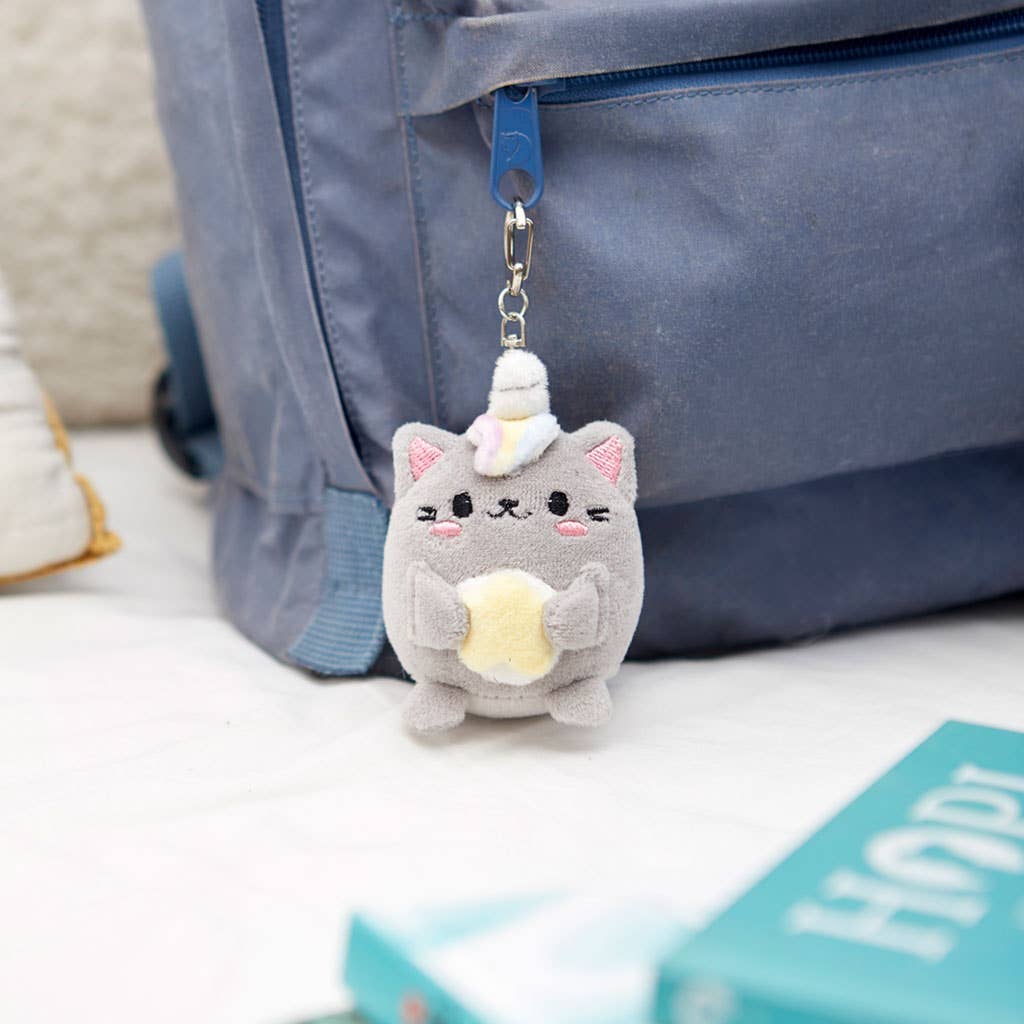 Balvi - Wholesale Keychain - Women's - Key ring, Fluffy Kawaii Starry, grey, polyester/metal8