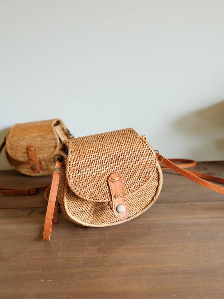 AMELIA Cross body rattan bag for wholesale by MAISON RATTAN