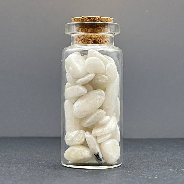 Purity | Flacon de 10 ml en cristal de lune blanche pour la vente par Midwest Apothecary