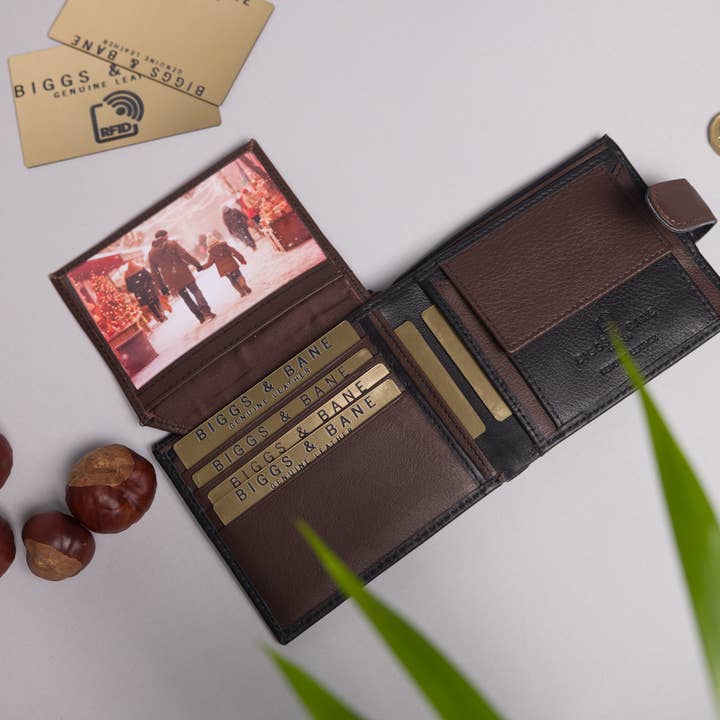 Biggs & Bane Men's Bifold Black & Dark Brown Leather Wallet With Tab Coin Pocket and other Purchase Wholesale bifold. Free Returns & Net 60 Terms on Faire trending on Faire.