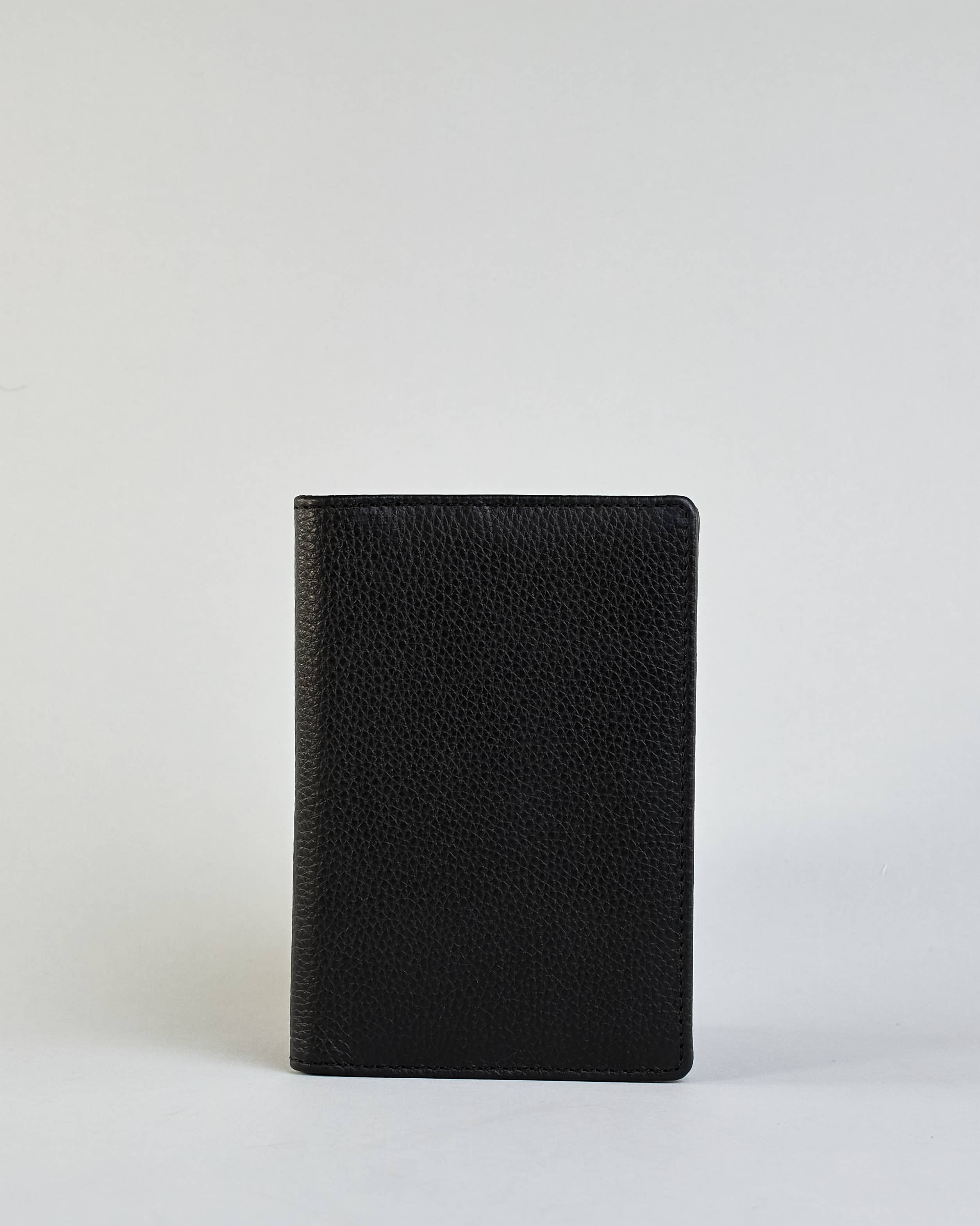 Herzilein-Wien GmbH - Wholesale Passport Case - Women's - Passhülle Leder 51