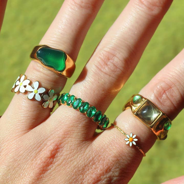 MeloMelo - Wholesale Multi-Stone Ring - Riley - Cabochon Hammered Gold Ring8