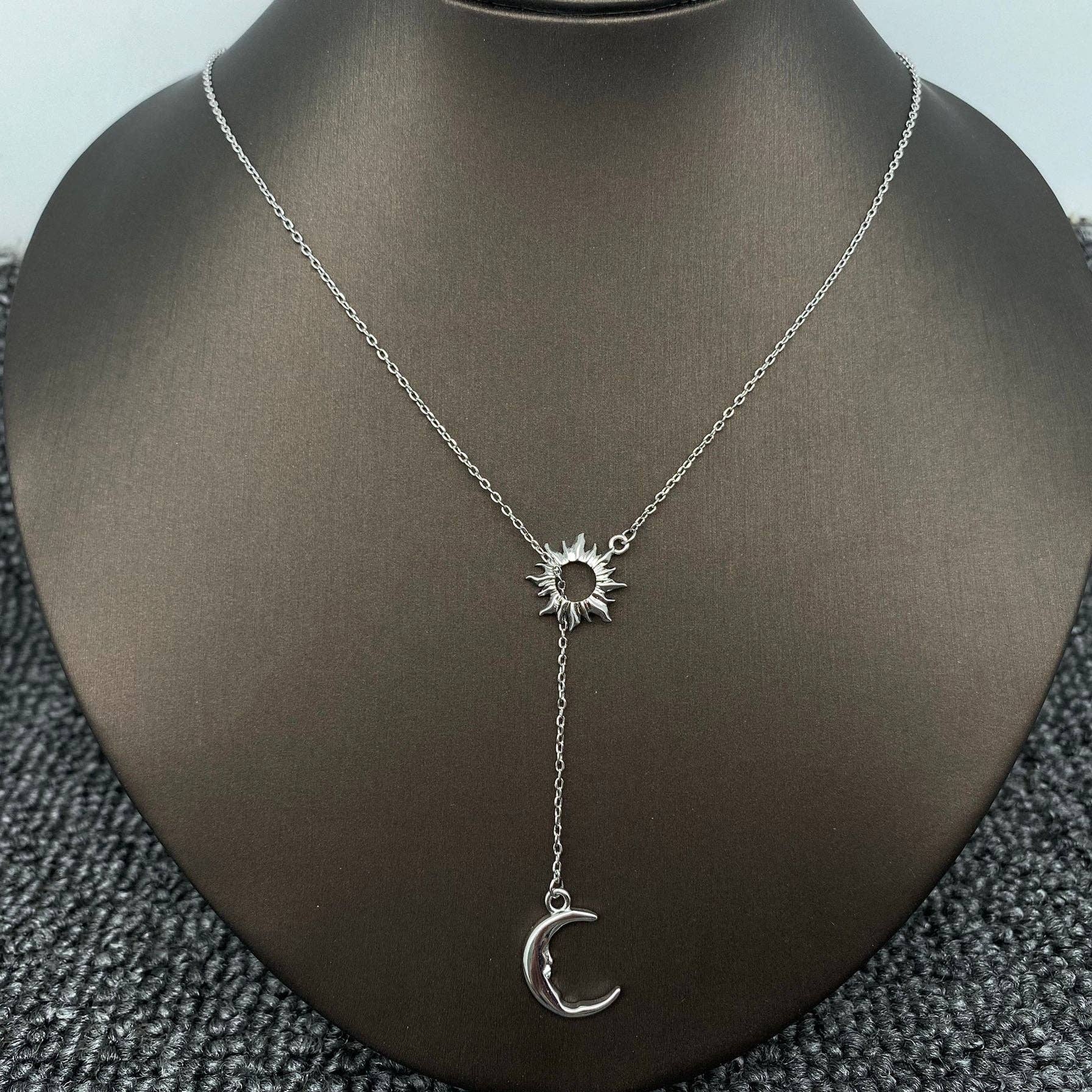 Mio Queena – wholesale Y-neck/lariat necklace – 18K Gold Plated Sun Moon Lariat Necklace - MS3