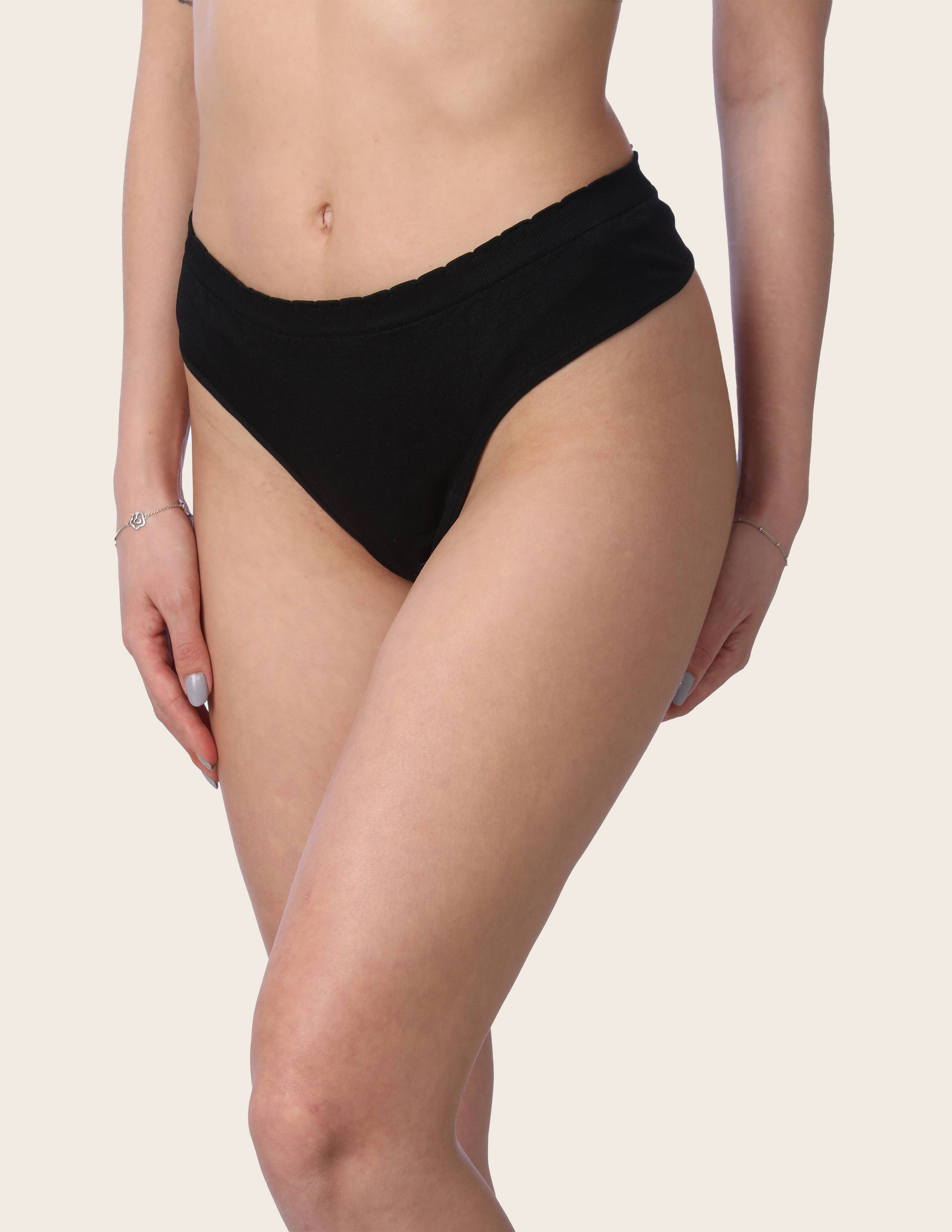 Isadora, Tipi toe, & James Fiallo - Vente Sous-vêtements – femme - Isadora Tanga Femme Taille Basse Sans Coutures1