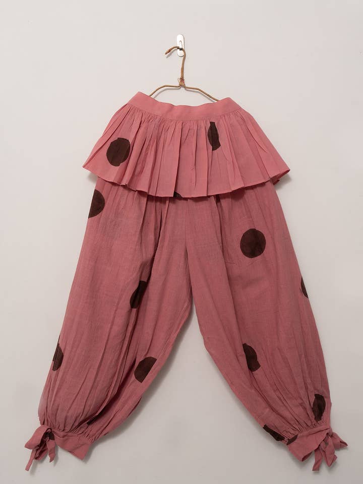 Il Wrap dell'Artista – Rose Polka per la vendita all'ingrosso da parte di World of Crow llc