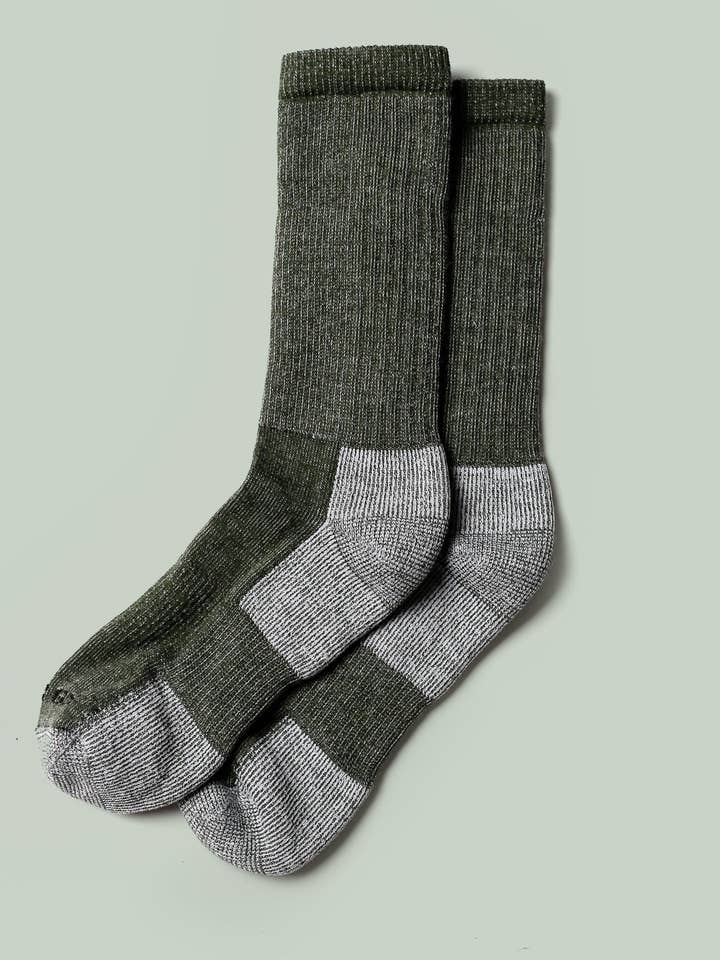Chaussettes de randonnée Merino Mountain - Olive pour la vente par Muttonhead