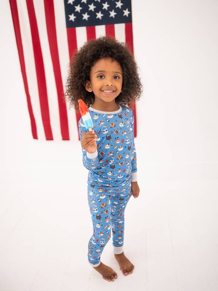 Freiheitskatzen (Langarm-Pyjama) für den Großhandel von DreamLet