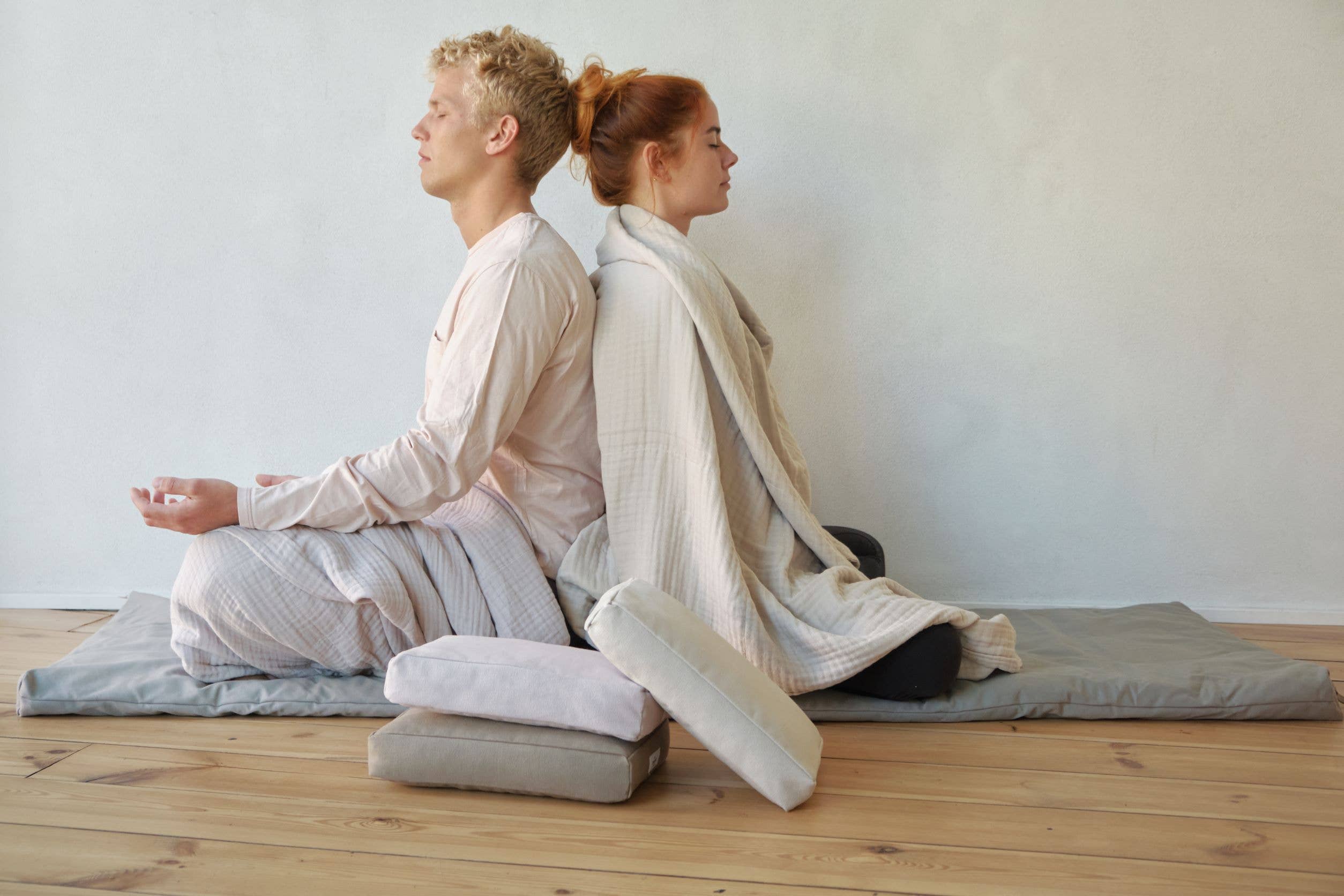 The Organic Company - Wholesale Meditation Supplies - Relax and meditation cushion - Stone1