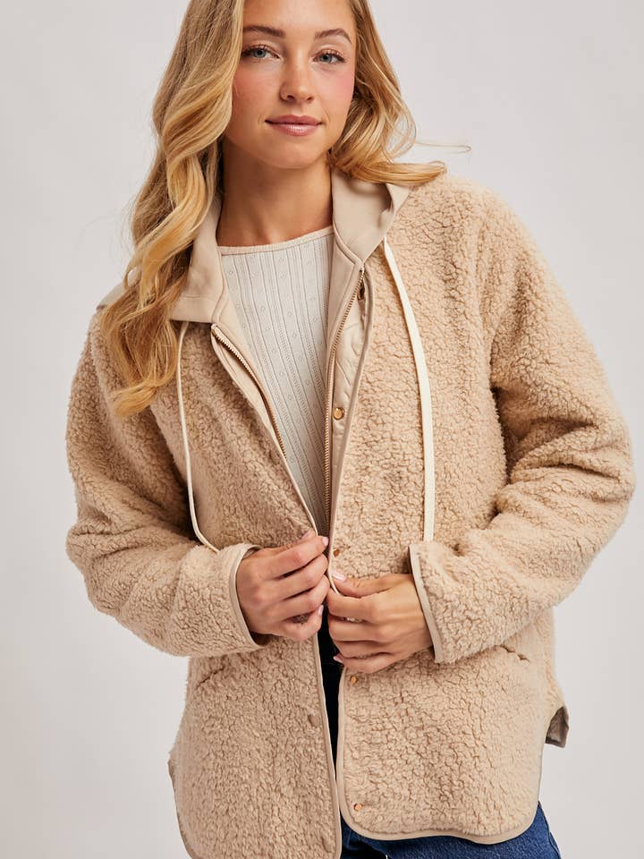 Bluivy - Wholesale Jacket - Women's - SHERPA ADJUSTABLE HOODED JACKET