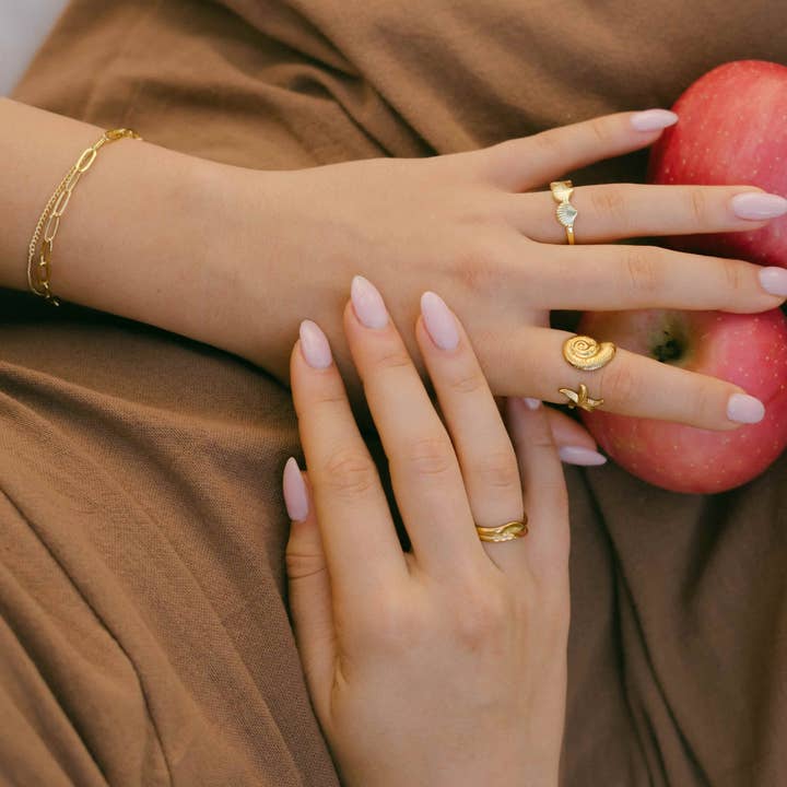 Malia The Label - Wholesale Link & Chain Bracelet - Delta Bracelet2