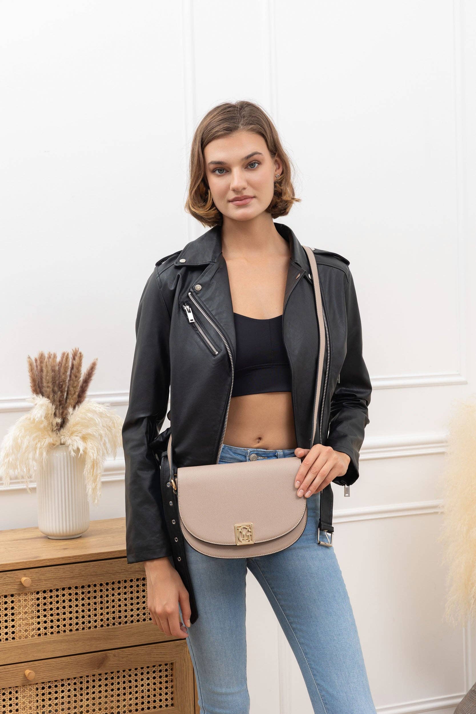 Gallantry – wholesale Crossbody bag – Women's – The Refined (R-1961)7