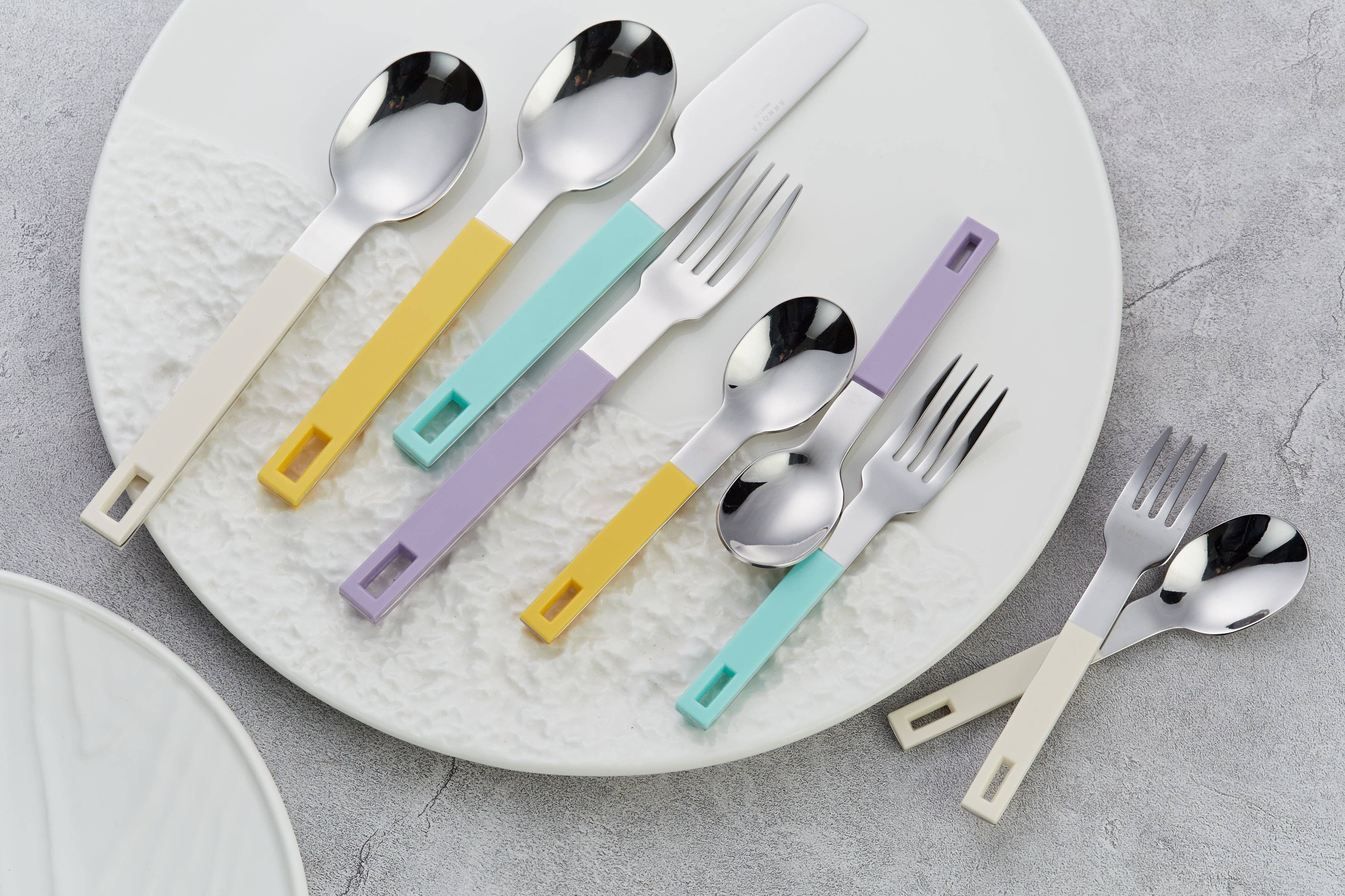 ANNOVA - Wholesale Flatware Set - ANNOVA Block Handle Silverware Set 20 Pieces Color Modern Style Flatware46