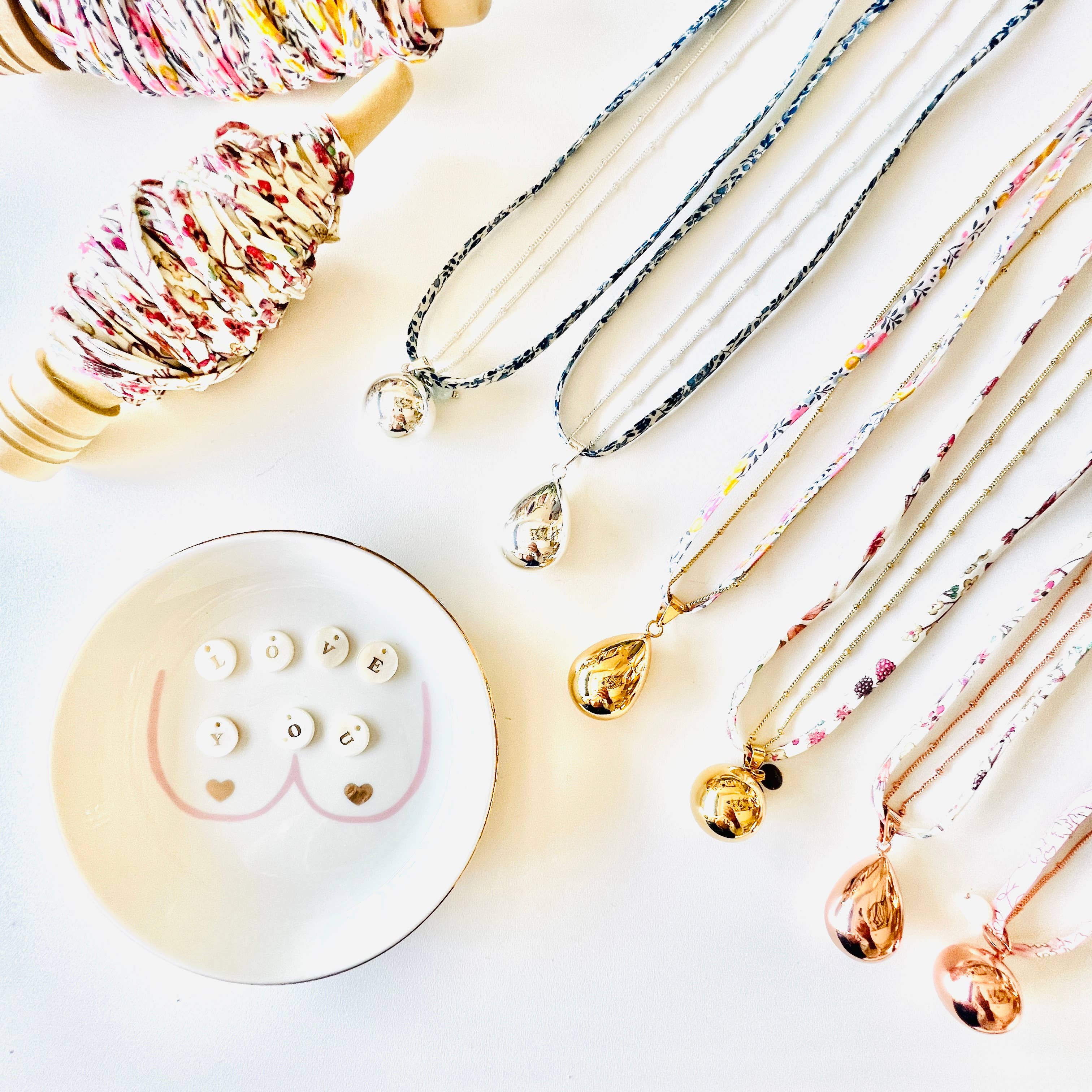 Baby Shell – Colar pingente/pendente por atacado – Bola da gravidez - folheada a prata com pérola de litoterapia2