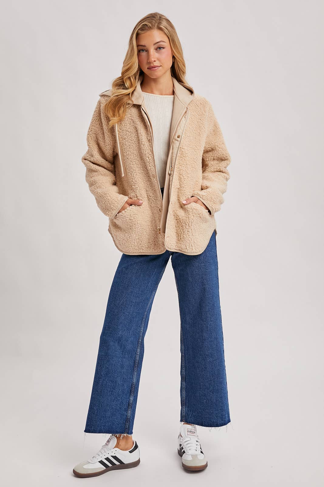 Bluivy - Wholesale Jacket - Women's - SHERPA ADJUSTABLE HOODED JACKET8