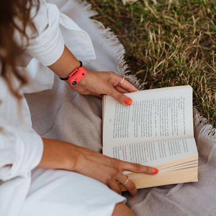 TicklessUSA - Wholesale Insect Repellent - Tickless Active Chemical-Free Tick Repellent for All Ages6