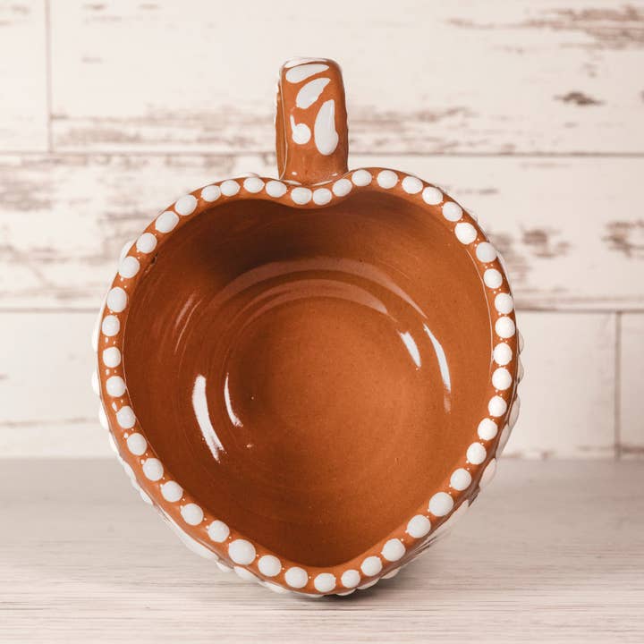 Brown Canela Heart for wholesale on Faire