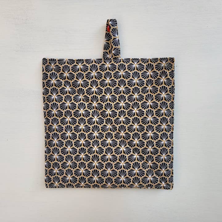 NS par Nathalie SEVE - Wholesale Oven Mitt/Pot Holder - “Riad Noir” Printed Kitchen Potholder2