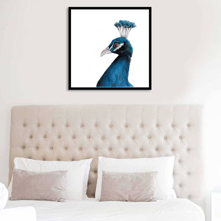 Décoration murale de salon avec oiseaux - imprimé d'art bleu paon pour la vente par Kristie Lyn Studios