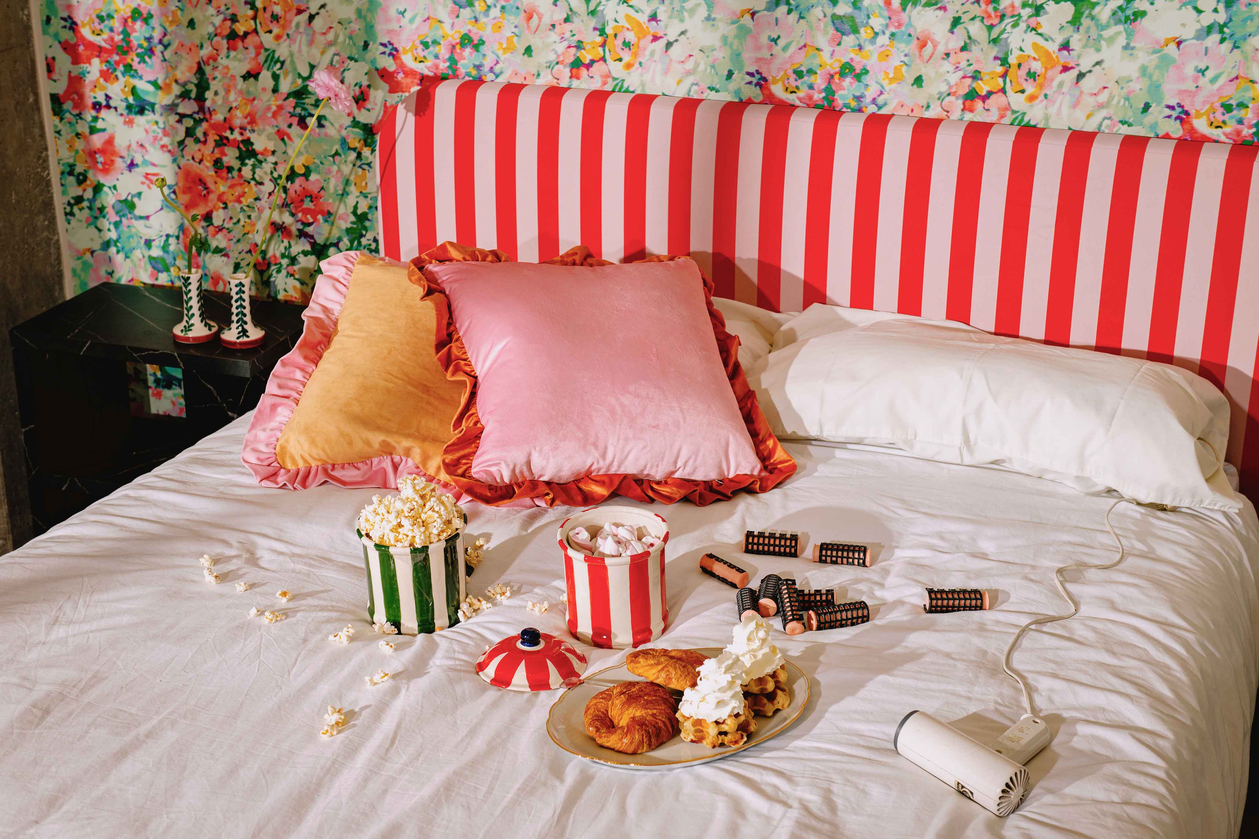 Really Nice Things - Wholesale Jar - "Bonnie" Kitchen Jar Ceramic (Green)3