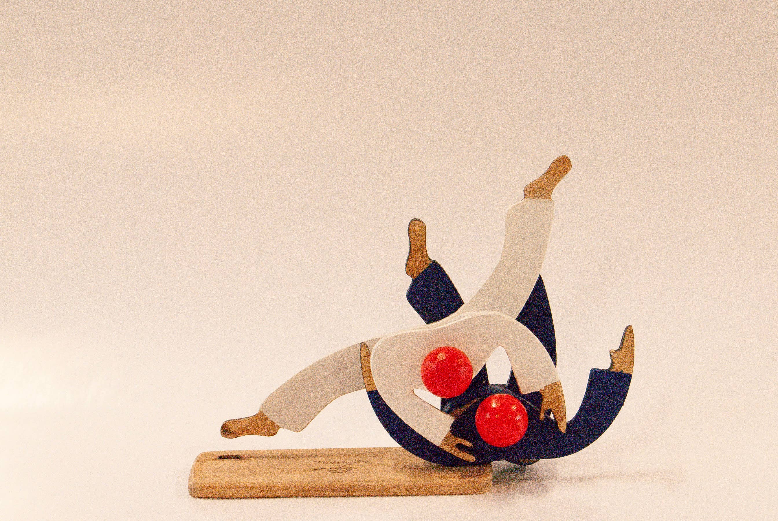 Mobjo - Vendita all'ingrosso Statuette decorative - Figura in legno di judoka2