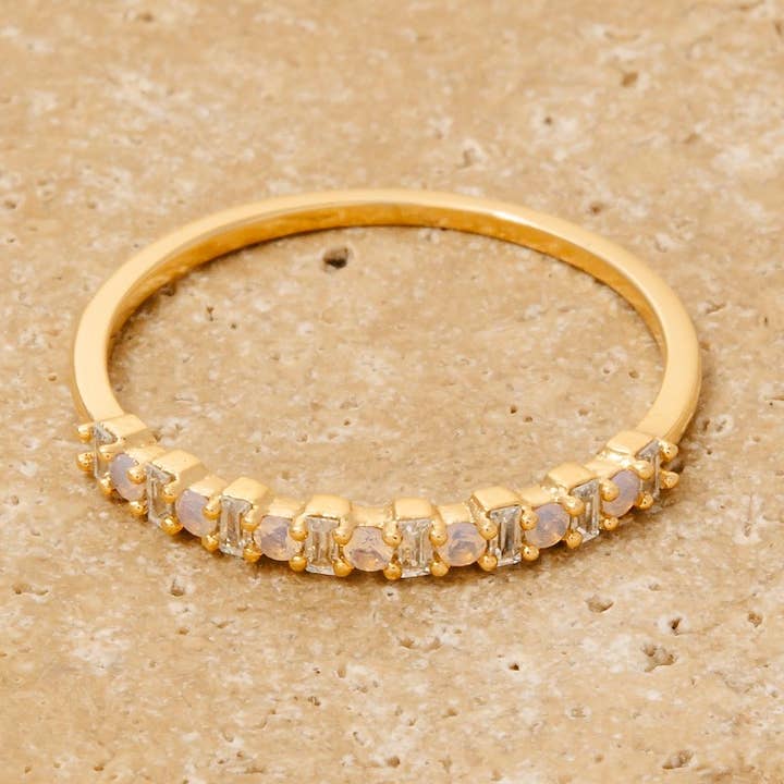 Vergoldeter zarter Cz-Ring im Sortiment für den Großhandel von Anarchy Street