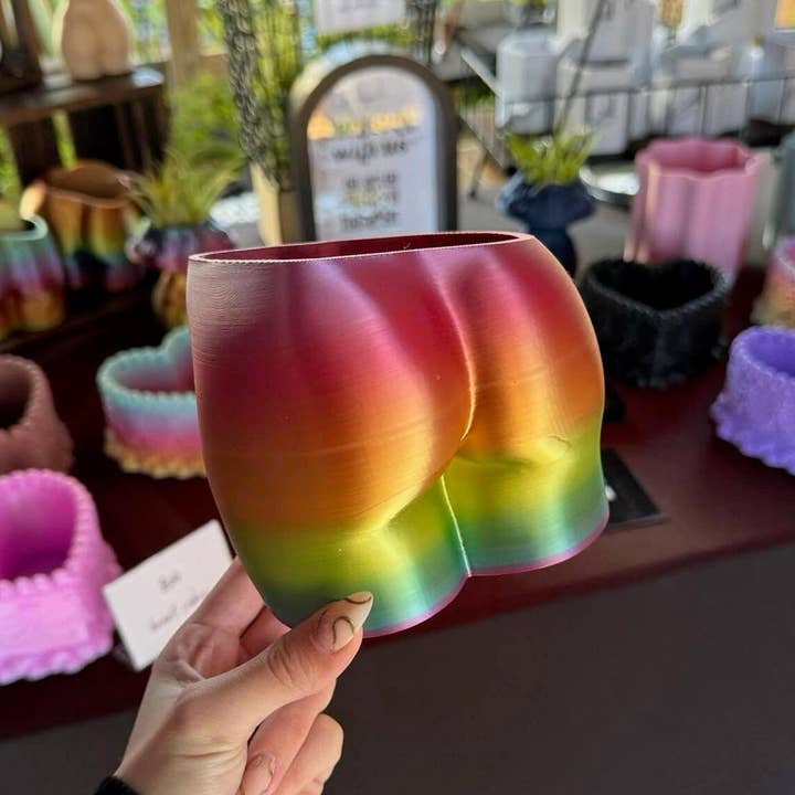 Peachy Pilea - Wholesale Plant Pot - Original Peachy Planter | More Sizes + Colors Available