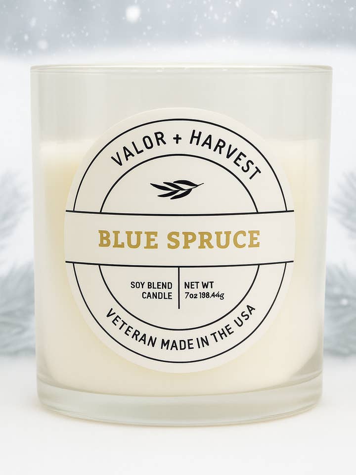 Candela Profumata Abete Blu – 7 oz Miscela di Cera di Soia e Cocco | Valor+Harvest per la vendita all'ingrosso da parte di Valor+Harvest