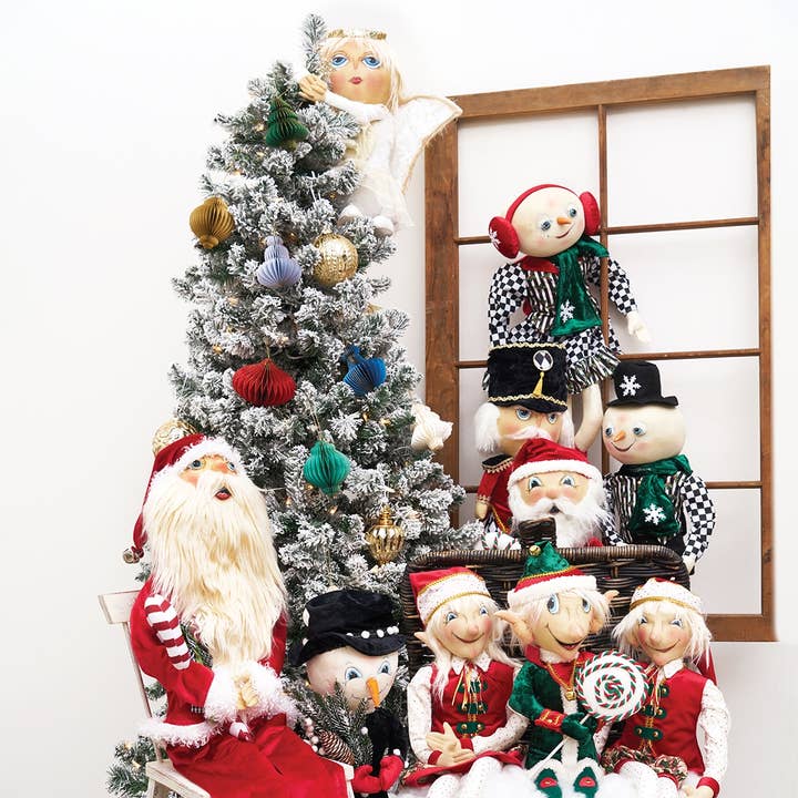 C&F Home - Wholesale Christmas Decoration - Holland Santa Gathered Traditions Art Doll1