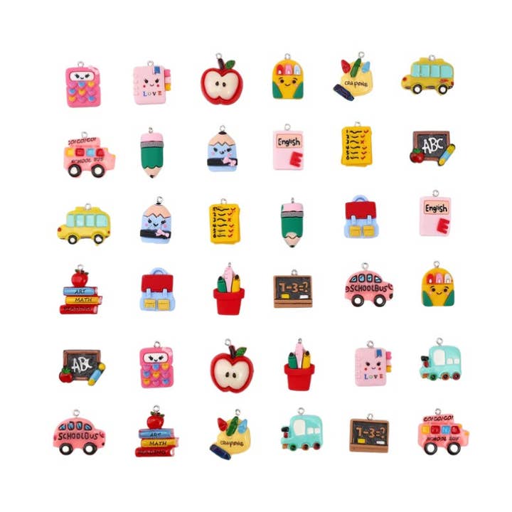 Pendentif de Lanière pour l'École | Assorti pour la vente par The Charm Bar Company